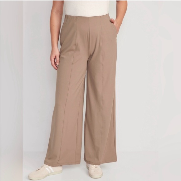 NWT Old Navy Powersoft high-rise, wide leg pants black - Picture 6 of 7